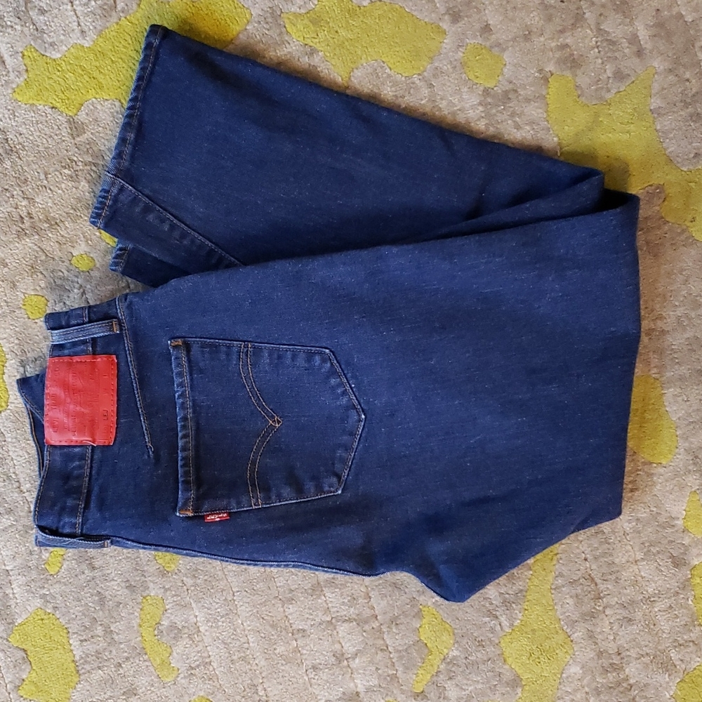 Levi's Women's Dark Blue Ankle Jeans